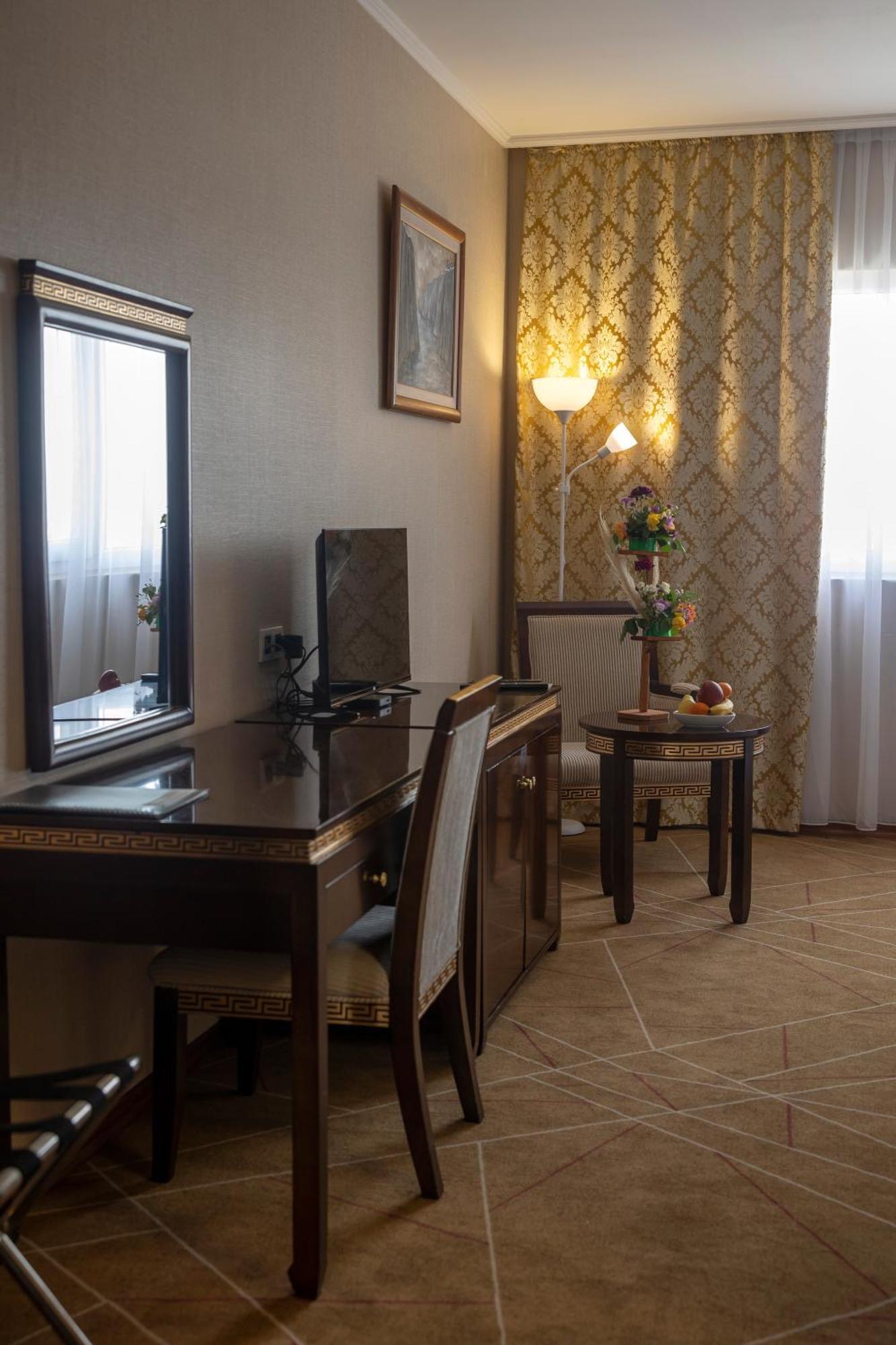 Hotel Aquastar Danube Κλάντοβο Εξωτερικό φωτογραφία